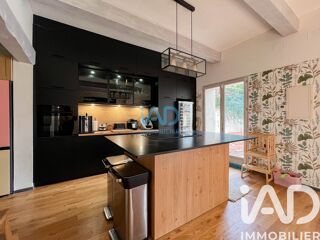  Maison � vendre 10 pi�ces 200 m�