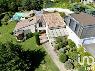  Villa  vendre 7 pices 263 m
