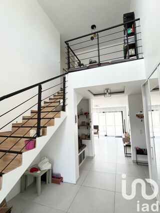  Maison � vendre 6 pi�ces 198 m�