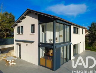  Maison � vendre 8 pi�ces 220 m�