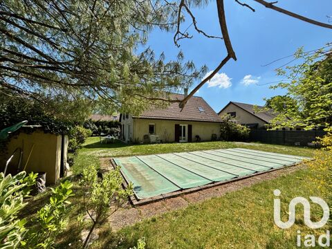   Vente Maison traditionnelle 7 pices Maison - 7 pice(s) - 182 m