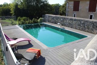  Maison � vendre 10 pi�ces 180 m�