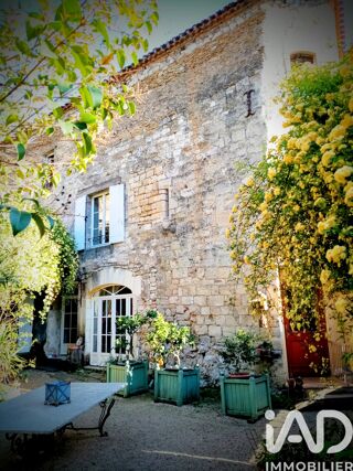  Maison � vendre 9 pi�ces 322 m�