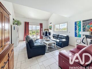  Maison � vendre 8 pi�ces 244 m�