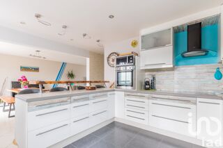  Maison  vendre 10 pices 162 m