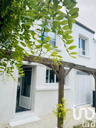  Maison  vendre 5 pices 99 m