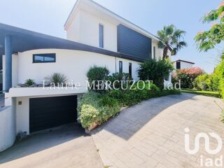  Villa � vendre 7 pi�ces 260 m�