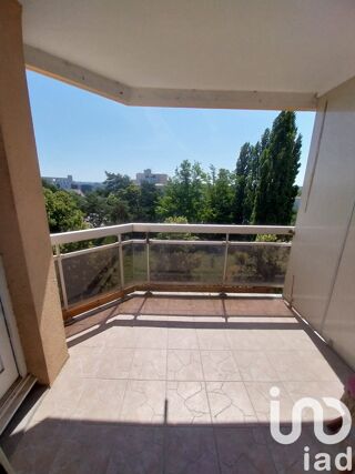  Appartement  vendre 4 pices 80 m