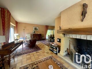  Villa  vendre 8 pices 195 m