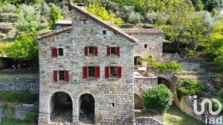  Maison � vendre 9 pi�ces 230 m�