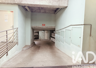  Parking / Garage � vendre 12 m�
