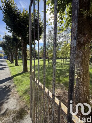  Maison � vendre 15 + pi�ces 605 m�