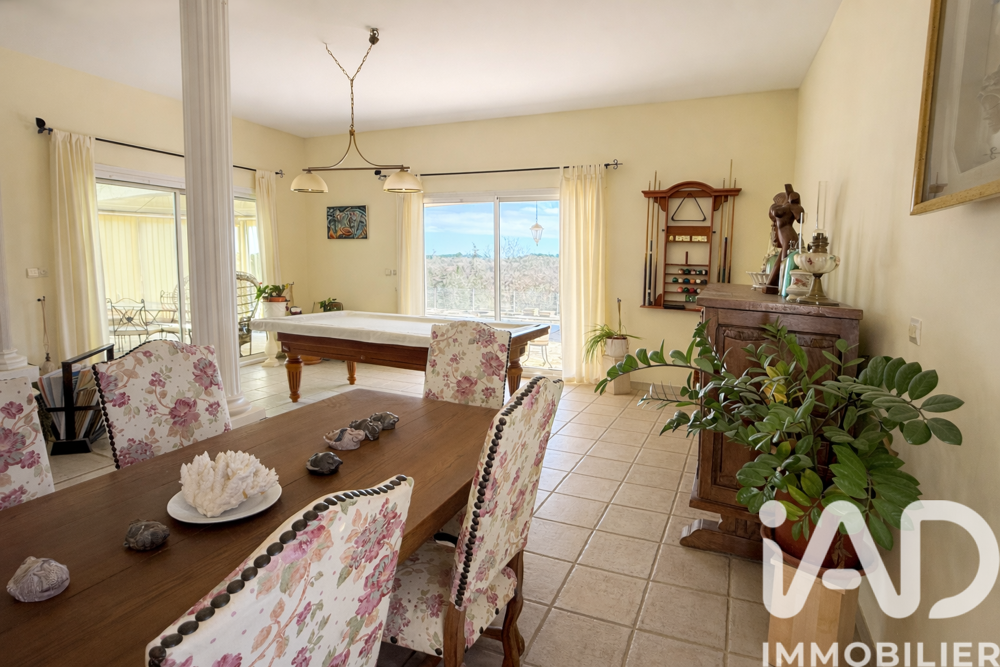 � vendre  Maison Saint-Maximin-la-Sainte-Baume (83470)