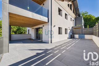  Appartement � vendre 3 pi�ces 77 m�