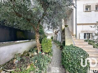  Maison � vendre 6 pi�ces 225 m�