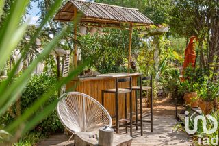  Villa � vendre 4 pi�ces 330 m�