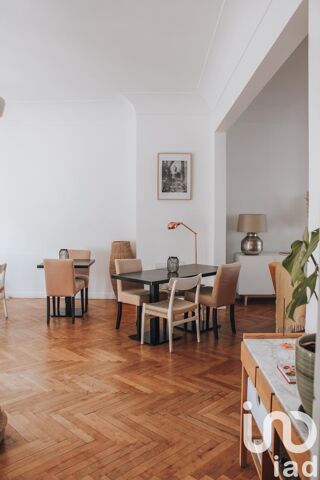  Immeuble � vendre 325 m�