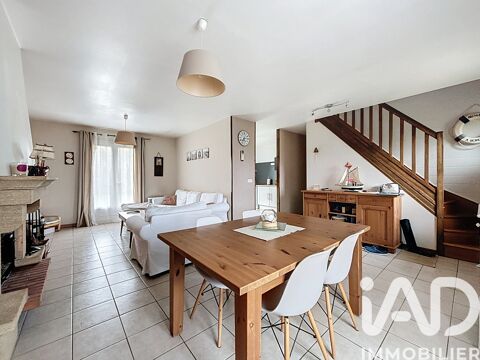   Vente Pavillon 7 pi�ces Maison - 7 pi�ce(s) - 119 m�