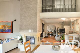  Maison � vendre 8 pi�ces 215 m�