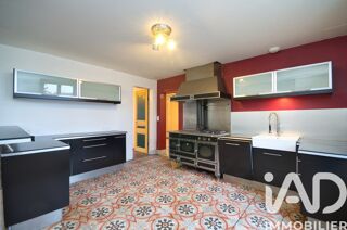  Maison � vendre 5 pi�ces 212 m�