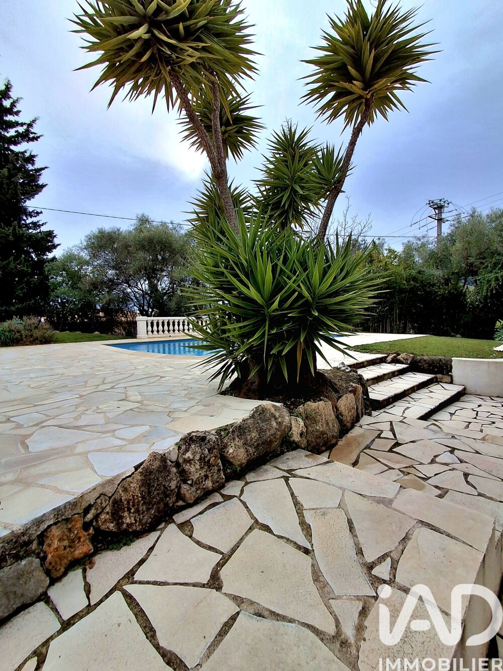 � vendre  Maison Tourrettes-sur-Loup (06140)