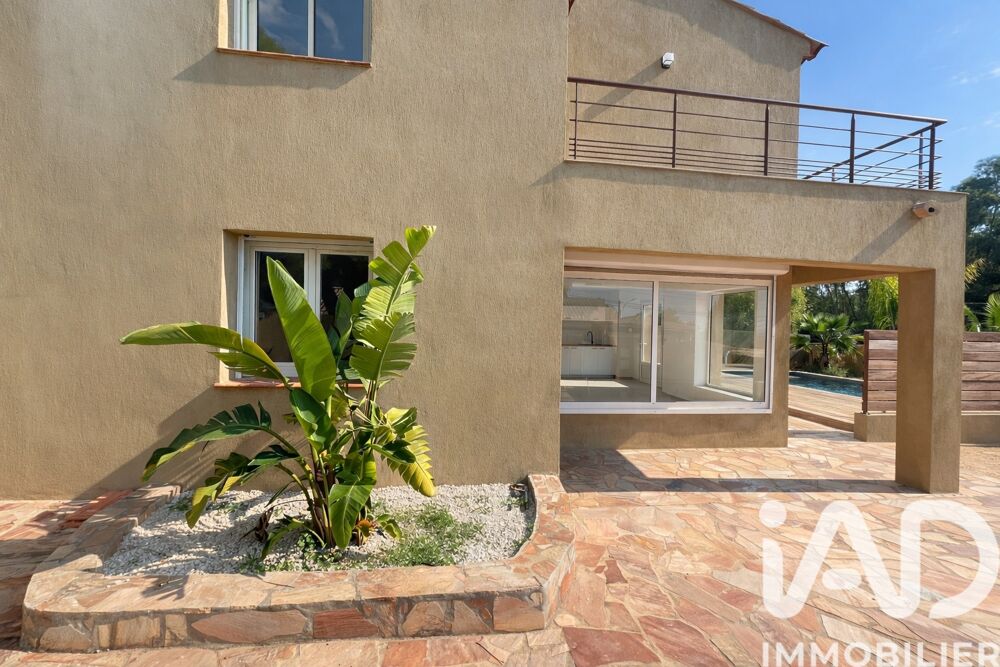 � vendre  Maison Carqueiranne (83320)