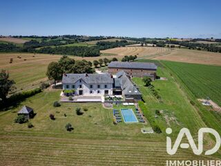  Maison � vendre 15 + pi�ces 820 m�