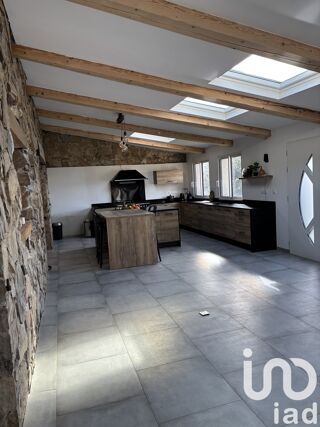  Maison � vendre 9 pi�ces 270 m�