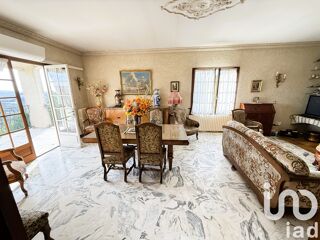  Maison � vendre 10 pi�ces 240 m�