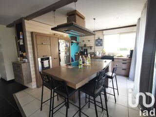  Villa � vendre 8 pi�ces 200 m�