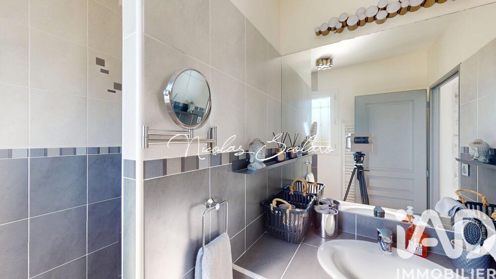 � vendre  Maison Cabri�res-d'Avignon (84220)