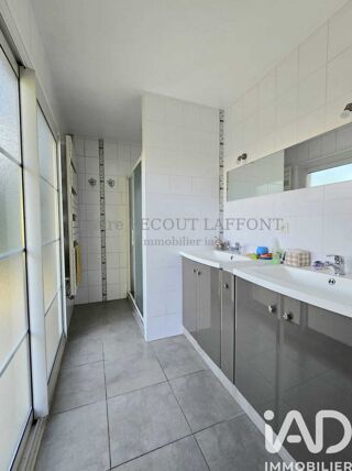  Maison � vendre 7 pi�ces 214 m�