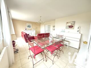  Maison � vendre 6 pi�ces 205 m�