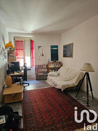  Immeuble � vendre 331 m�