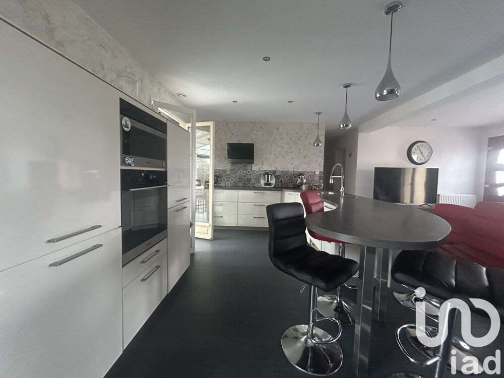 Vente Maison Vente Maison/villa 9 pi�ces Cosne-d'allier