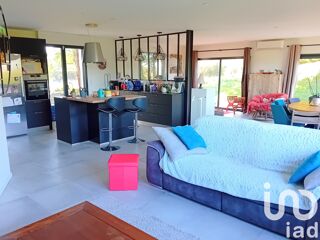  Maison  vendre 8 pices 212 m