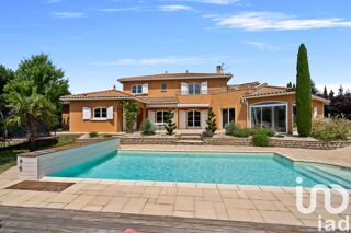  Villa � vendre 6 pi�ces 268 m�