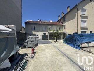 Immeuble � vendre 231 m�