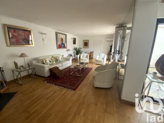  Maison  vendre 8 pices 230 m