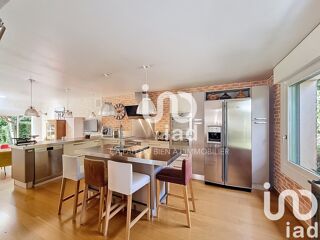  Villa  vendre 7 pices 186 m