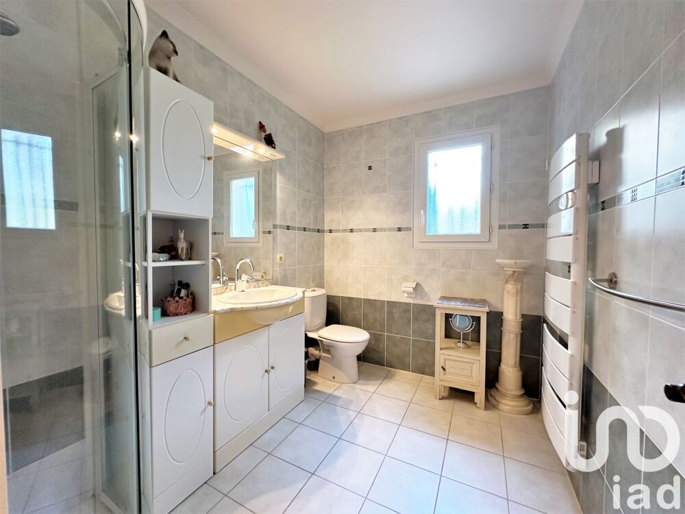  vendre  Maison Uzs (30700)