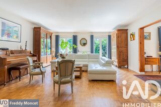  Maison � vendre 9 pi�ces 210 m�