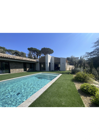  Villa � vendre 5 pi�ces 160 m�