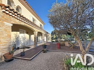  Maison � vendre 7 pi�ces 251 m�