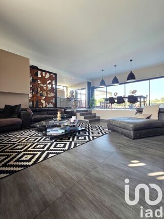  Villa � vendre 4 pi�ces 211 m�