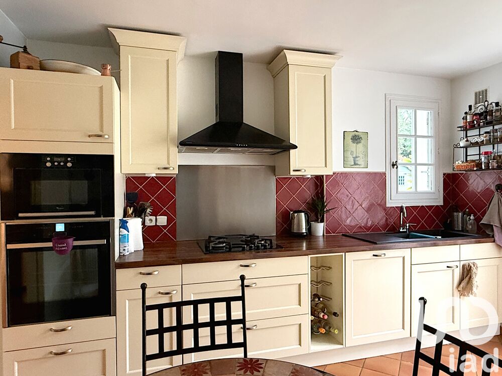  vendre  Maison Montfort-l'Amaury (78490)