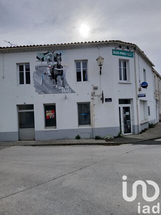  Immeuble � vendre 217 m�