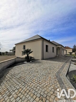  Maison � vendre 7 pi�ces 210 m�