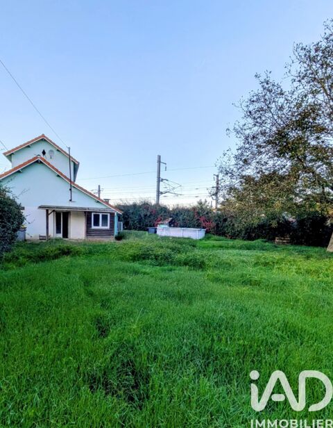   Vente Maison/villa 6 pices Maison - 6 pice(s) - 147 m