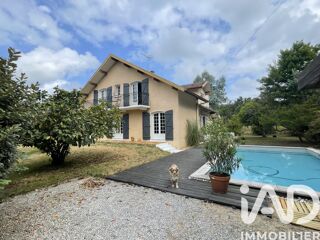  Maison � vendre 8 pi�ces 216 m�